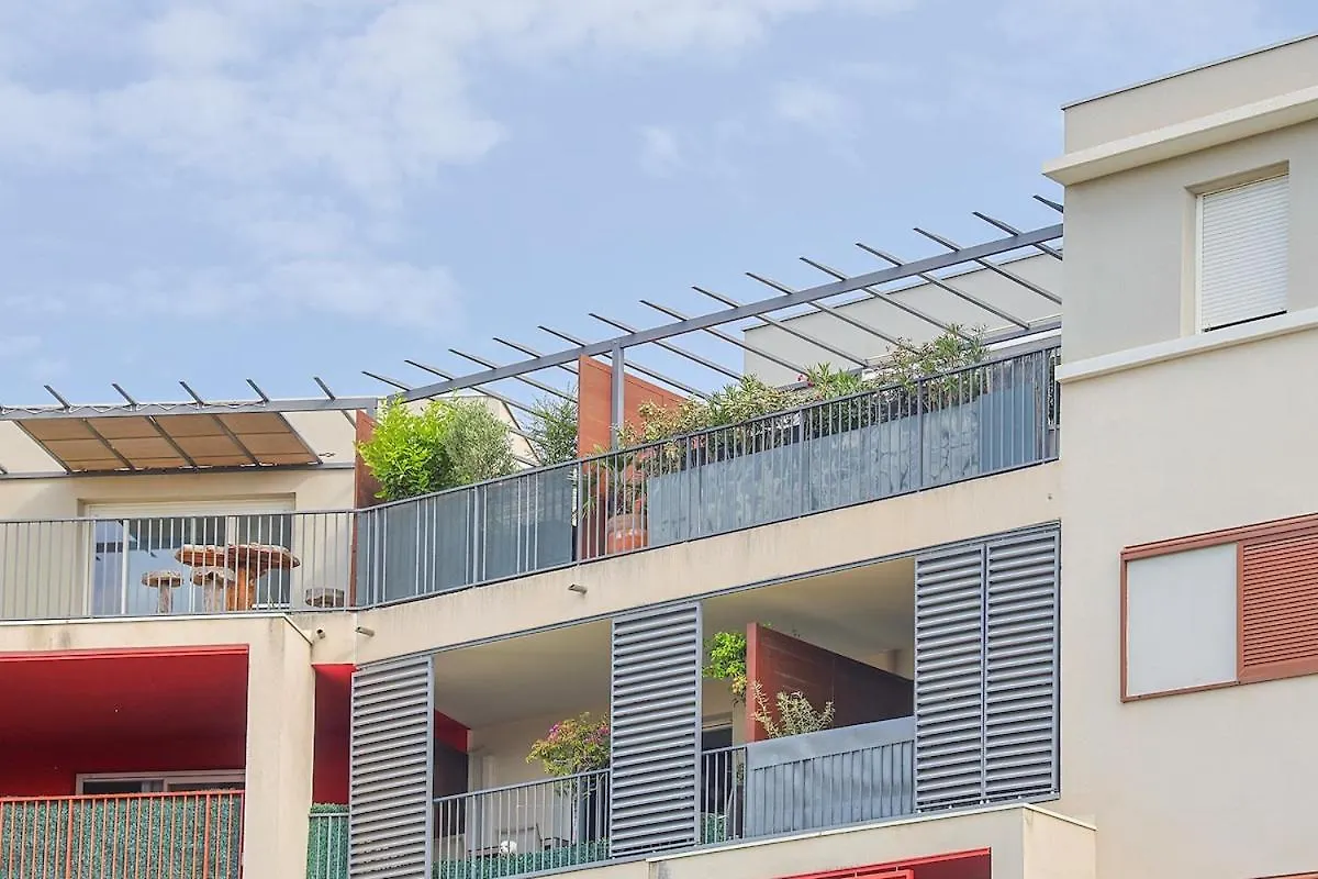 Air-Conditioned South-Facing Apartment Hyeres 0*,